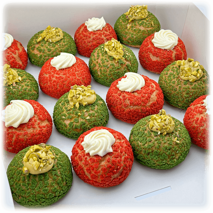 Poza cu Box with 16 Mini Choux